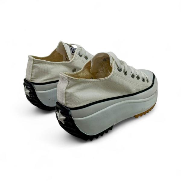 Converse Beyaz Beyaz Kısa Kalın Taban