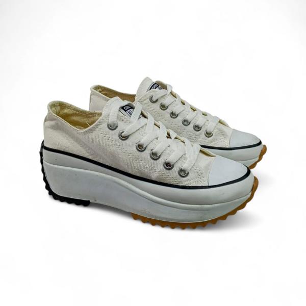 Converse Beyaz Beyaz Kısa Kalın Taban