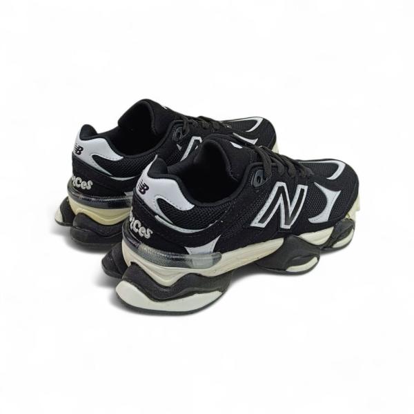 New Balance 9060 Siyah Beyaz