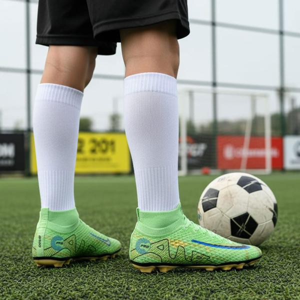 Nike Air Mint Yeşili Siyah Krampon