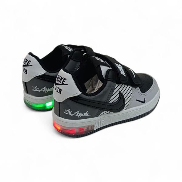 Nike Los Angeles Işıklı Cırtlı Çocuk Spor