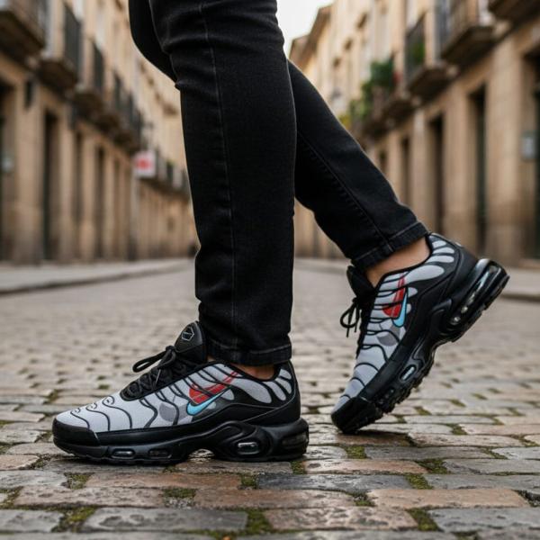 Nike Teen Air File Siyah Taban Beyaz Mavi