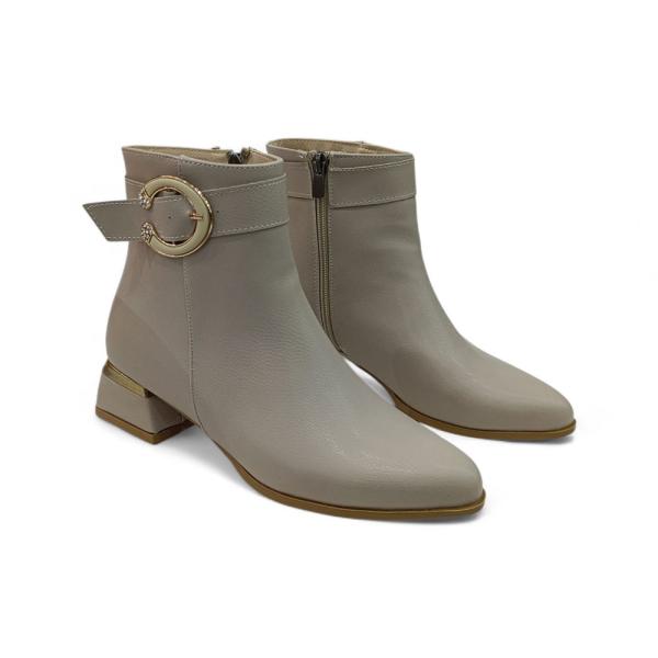 Bej Toka Detaylı Yandan Fermuarlı Kadın Kısa Topuklu Bot