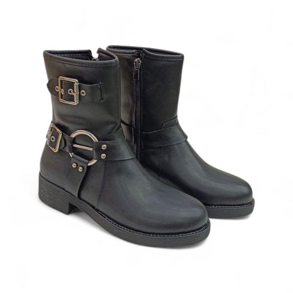 Siyah Metal Toka Detaylı Yandan Fermuarlı Kadın Bot