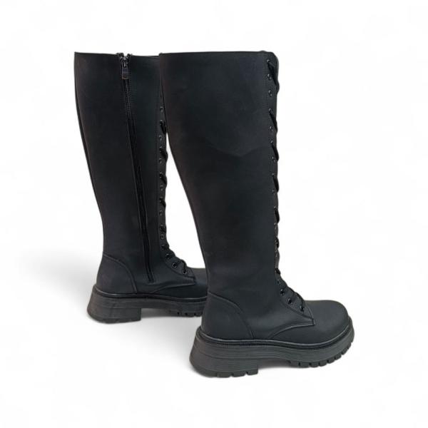 Siyah Önden Bağcıklı Yandan Bağcıklı Kadın Çizme