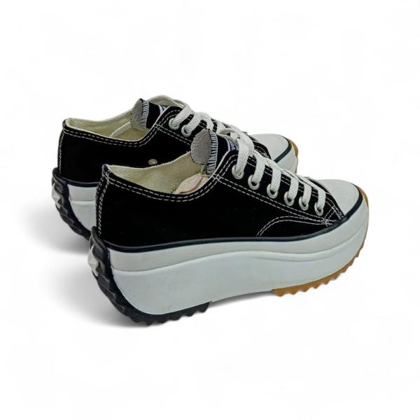 Converse Siyah Beyaz Kısa Kalın Kauçuk Taban