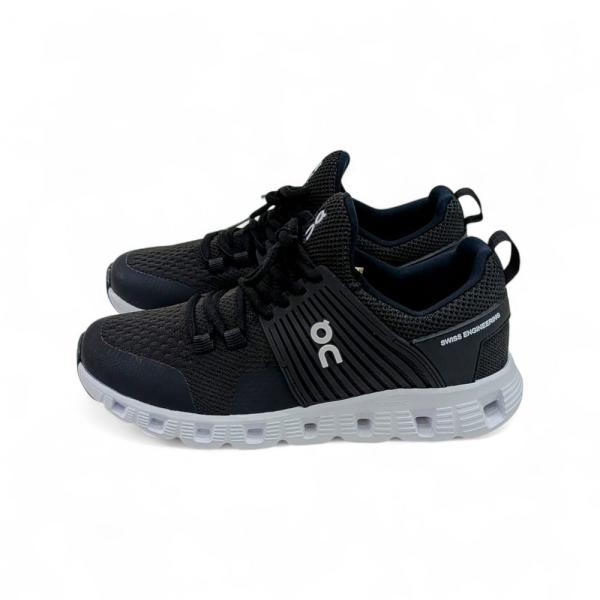 On Cloud Siyah Taban Beyaz