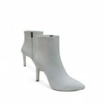 Beyaz Beyaz Yandan Fermuarlı İnci Topuklu Kadın Bot