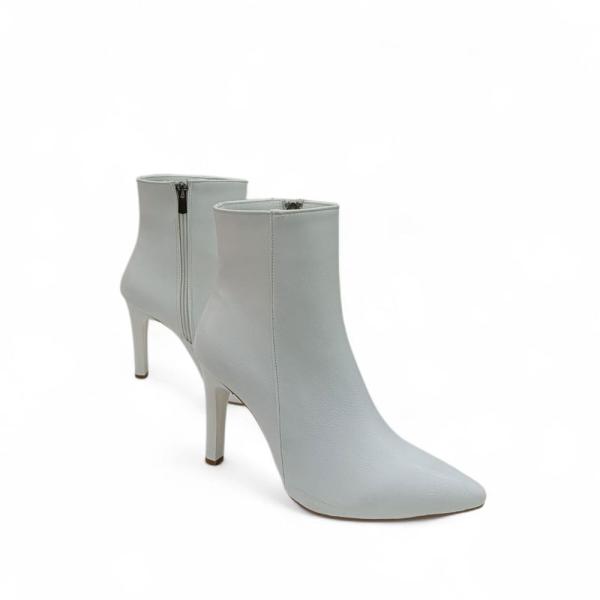 Beyaz Beyaz Yandan Fermuarlı İnci Topuklu Kadın Bot