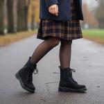 Siyah Bağcıklı Yandan Fermuarlı Kadın Bot