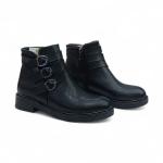 Siyah Cilt Toka Detaylı Yandan Fermuarlı Kısa Topuklu Kadın Bot
